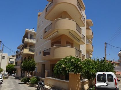ΤΕΣΣΑΡΙ ΕΠΙΠΛΩΜΕΝΟ ΘΕΡΙΣΣΟΣ