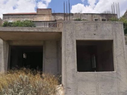 ΠΩΛΕΙΤΑΙ ΜΟΝΟΚΑΤΟΙΚΙΑ ΔΑΦΝΕΣ  ΚΡΗΤΗΣ