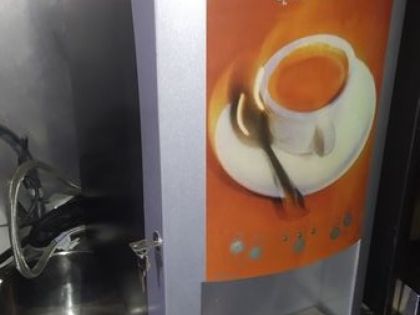 ΑΥΤΟΜΑΤΟΣ ΠΩΛΗΤΗΣ ΚΑΦΕ (615/176)
