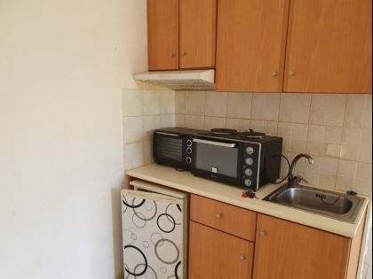 ΤΡΕΙΣ ΒΑΓΙΕΣ