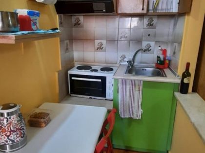 ΕΣΤΑΥΡΩΜΕΝΟΣ