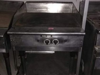 ΠΛΑΤΟ (530/8) GRILL