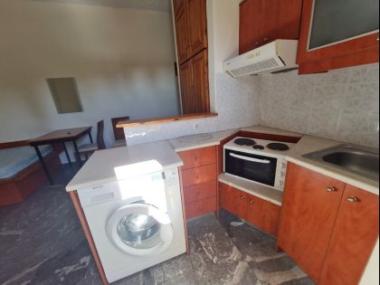 ΕΣΤΑΥΡΩΜΕΝΟΣ