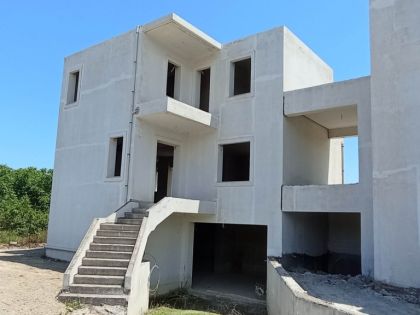 ΚΟΥΝΑΒΟΙ ΜΕΖΟΝΕΤΑ 