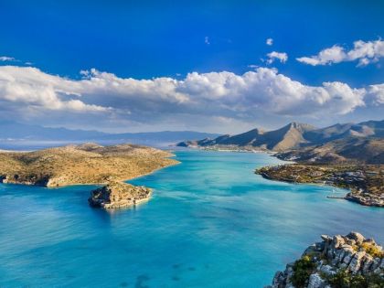 ΕΛΟΥΝΤΑ ΚΑΤΩ 