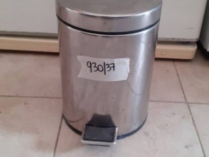 ΚΑΛΑΘΑΚΙΑ ΜΠΑΝΙΟΥ (930/37):