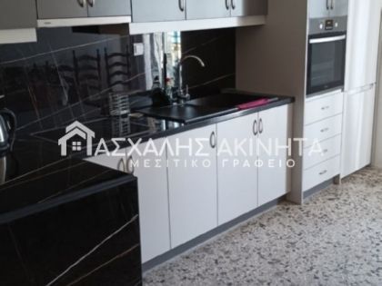 ΜΑΚΡΥΣ ΓΙΑΛΟΣ