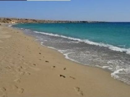 ΜΑΚΡΥΣ ΓΙΑΛΟΣ