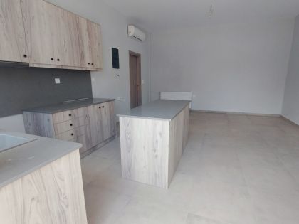ΓΟΥΒΕΣ ΚΑΤΩ 