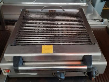 ΓΚΡΙΛ ΤΡΙΦΑΣΙΚΟ 50X50X20ΕΚ (500/1876) GAS GRILL: