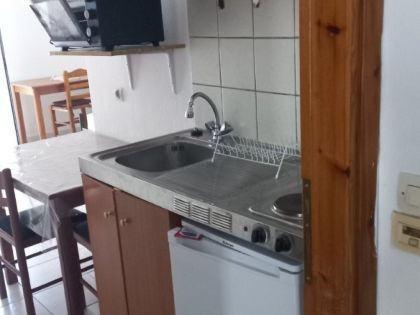 ΕΣΤΑΥΡΩΜΕΝΟΣ