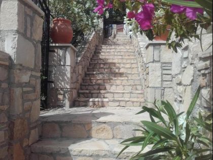 ΚΑΛΟΙ ΛΙΜΕΝΕΣ