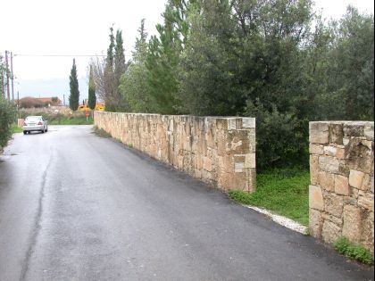 ΚΑΛΕΣΑ ΑΝΩ 