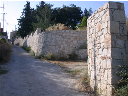 ΚΑΛΕΣΑ ΑΝΩ 