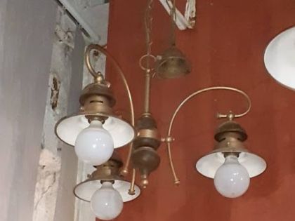 ΦΩΤΙΣΤΙΚΟ ΤΡΙΦΩΤΟ (930/35): 