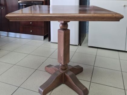 ΤΡΑΠΕΖΙ 79X79X78 ΕΚ. (763/73):
