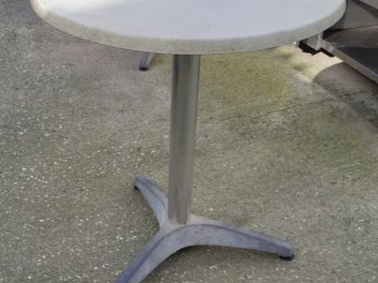 ΤΡΑΠΕΖΙ Φ60 Υ70 ΕΚ. (763/82):