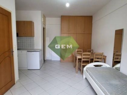 ΕΣΤΑΥΡΩΜΕΝΟΣ