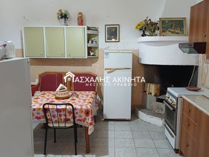 ΚΑΛΕΣΑ ΑΝΩ 
