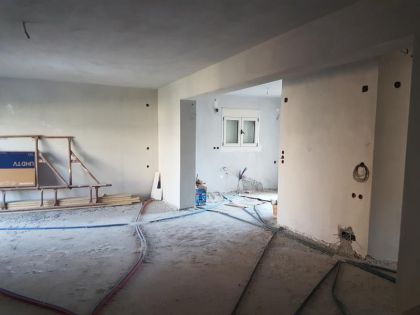 ΜΕΣΑΜΠΕΛΙΕΣ